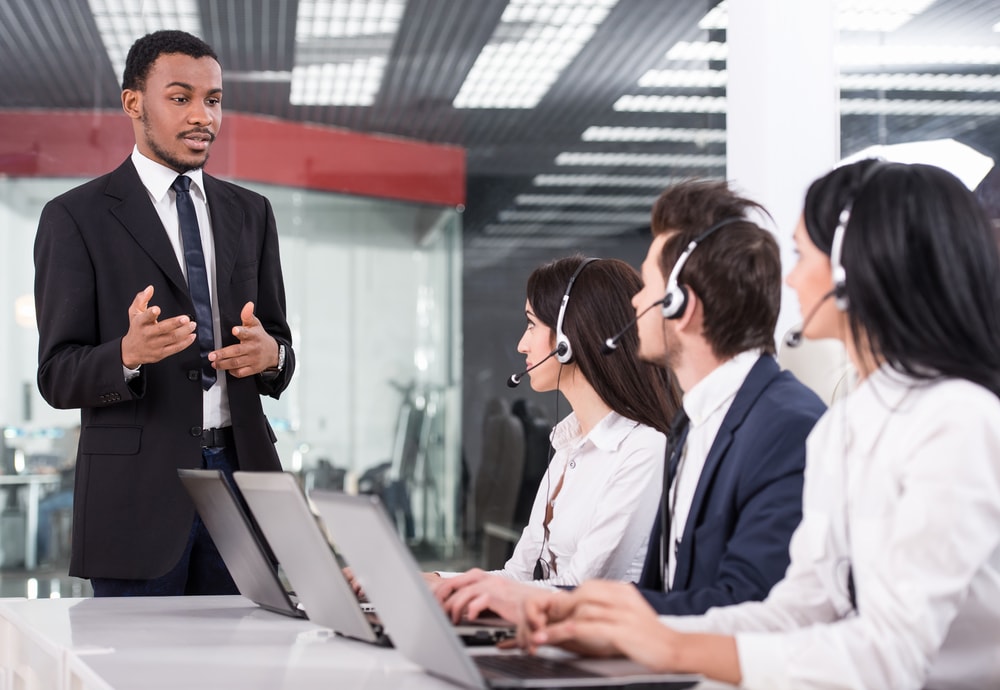 CALL CENTER DE ALTA PERFORMANCE: Gerador de métricas (96h)